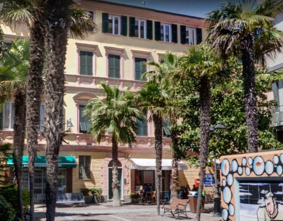 Le Finestre Sul Mare Apartment Albissola Marina Exterior photo